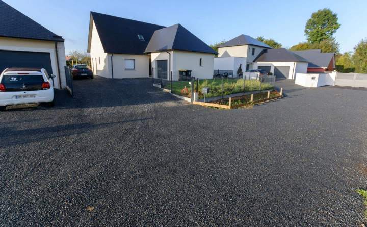 Aménagement de l'espace extérieur Épaignes